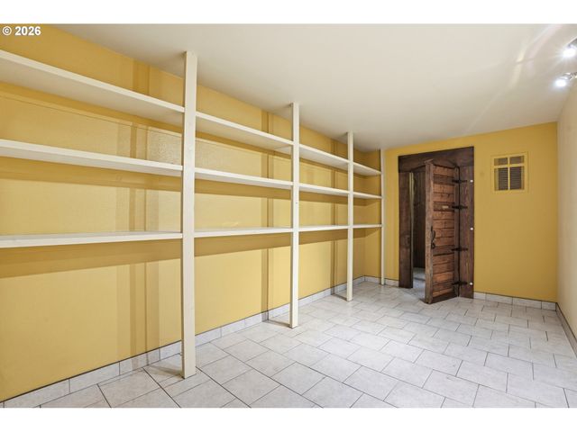 1703 Nw 79TH Cir, Vancouver, WA 98665
