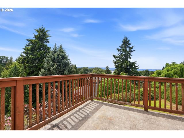 1703 Nw 79TH Cir, Vancouver, WA 98665