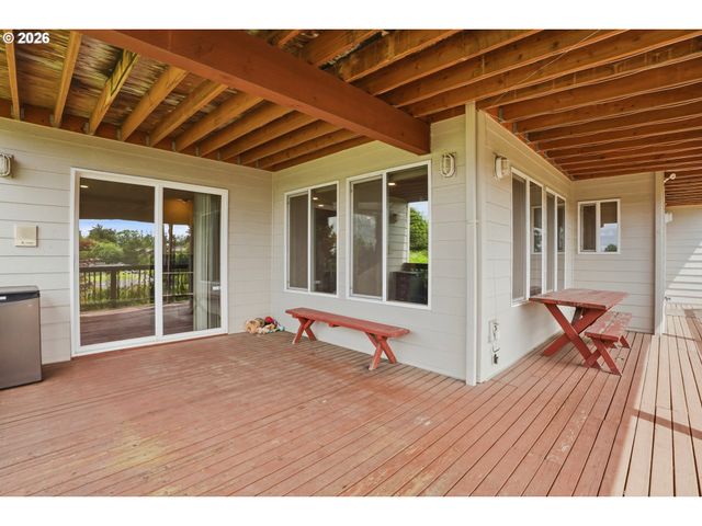 1703 Nw 79TH Cir, Vancouver, WA 98665