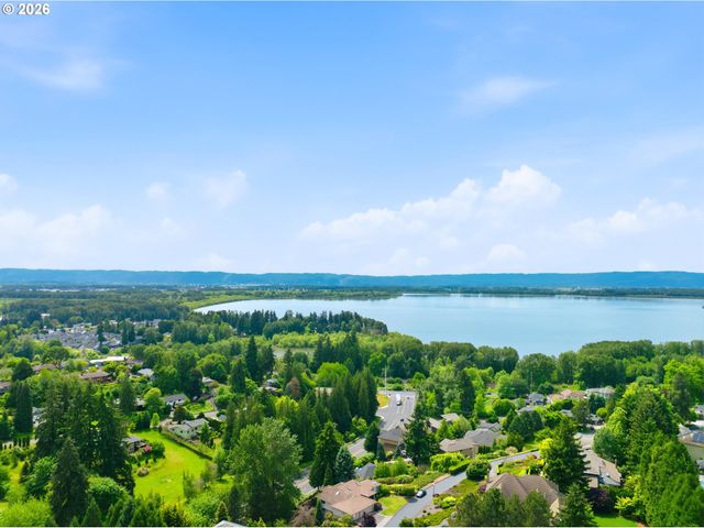 1703 Nw 79TH Cir, Vancouver, WA 98665