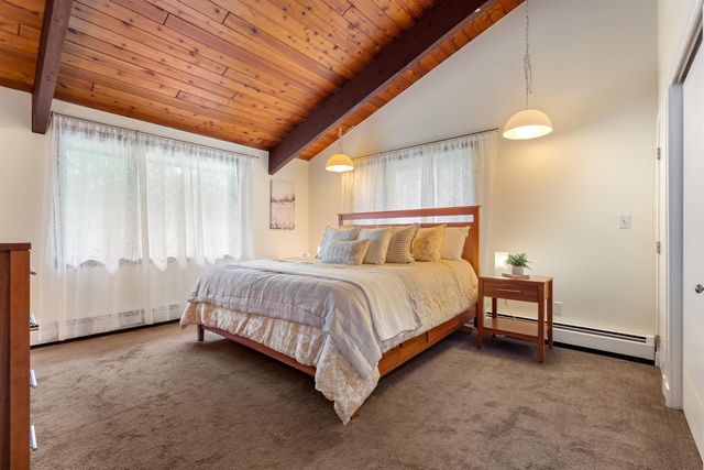 38 Pinecrest Drive, Bedford, NH 03110