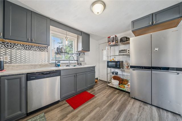 3003 Jersey St, Mckeesport, PA 15132