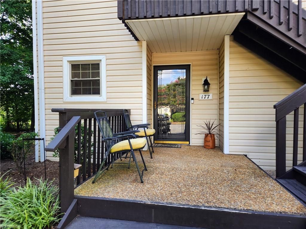 177 Driftwood Lane, Winston-salem, NC 27104