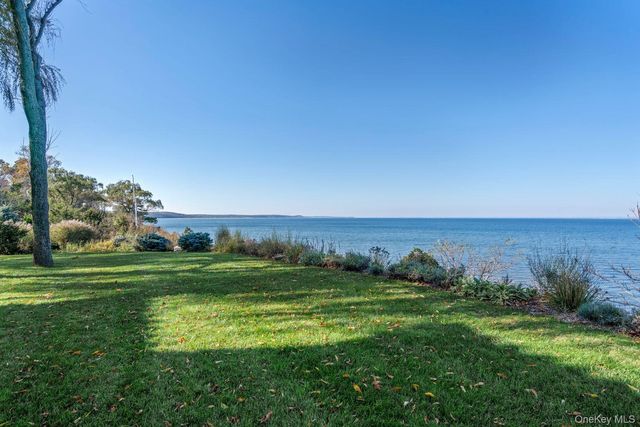 4 Richard Path, Nissequogue, NY 11780