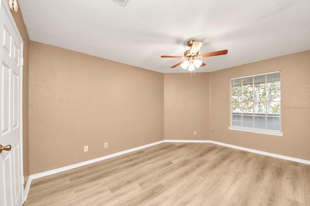 9700 Leawood Boulevard 1002, Houston, TX 77099