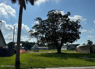 196 Markham Drive, Gulfport, MS 39507