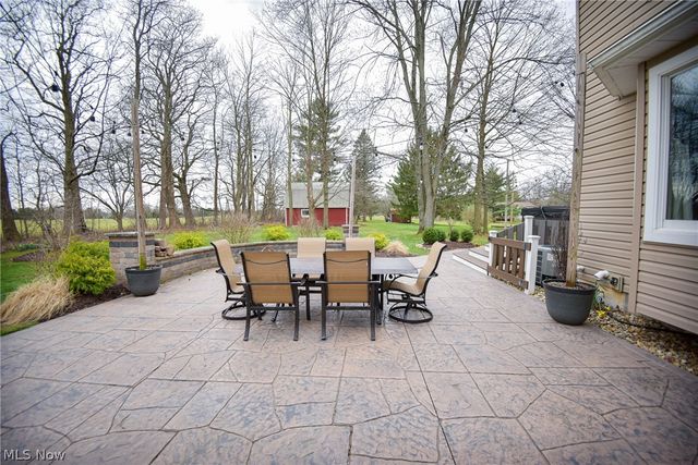 4702 Paradise Road, Seville, OH 44273