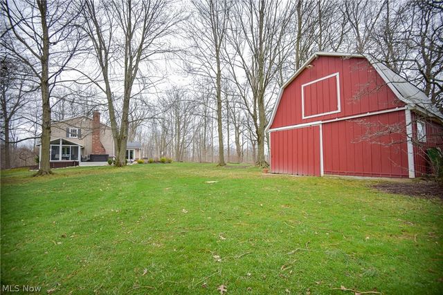 4702 Paradise Road, Seville, OH 44273