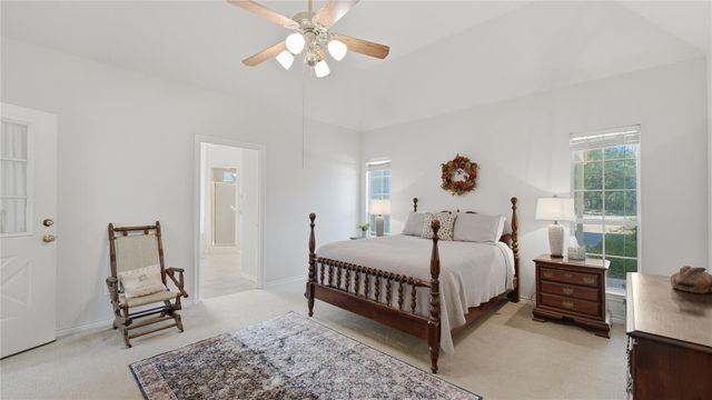 364 Nameless RD, Driftwood, TX 78619