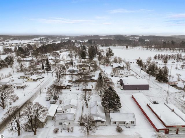 408 N Michigan Avenue, Manton, MI 49663