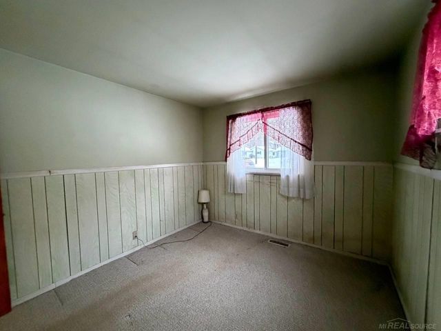 463 Wright Street, Jonesville, MI 49250