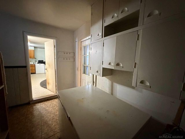 463 Wright Street, Jonesville, MI 49250