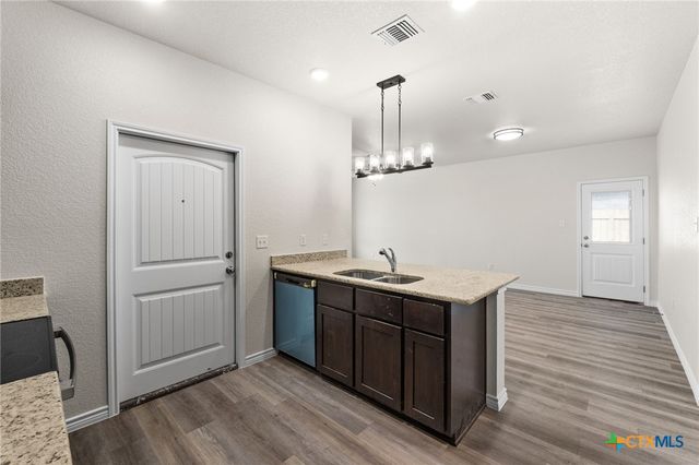 121 Leon Lane, Copperas Cove, TX 76522
