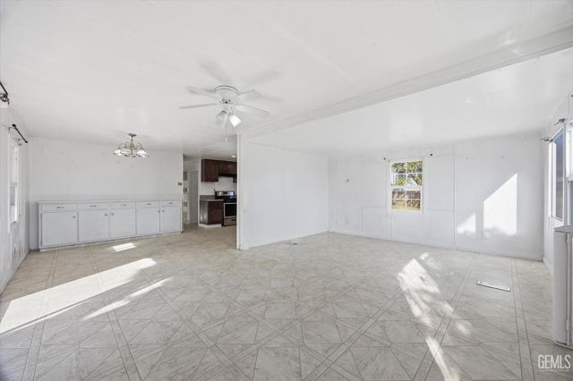 3467 Michelaine Avenue, Bakersfield, CA 93304