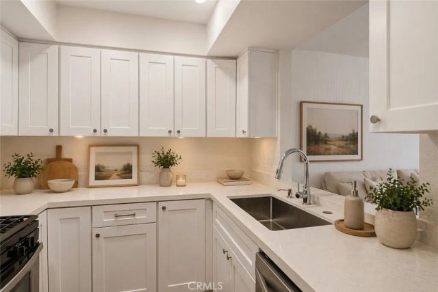 2609 W Cameron Court 224, Anaheim, CA 92801