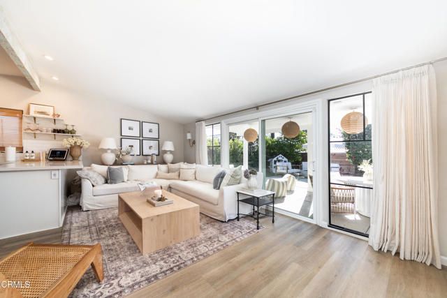 2960 Royal Oaks Drive, Duarte, CA 91010