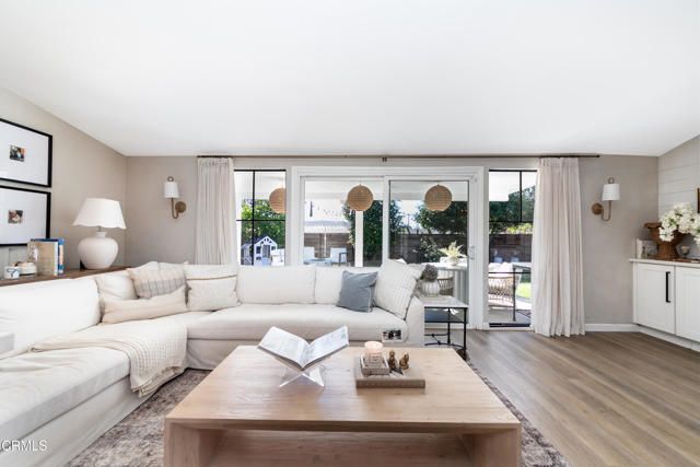 2960 Royal Oaks Drive, Duarte, CA 91010