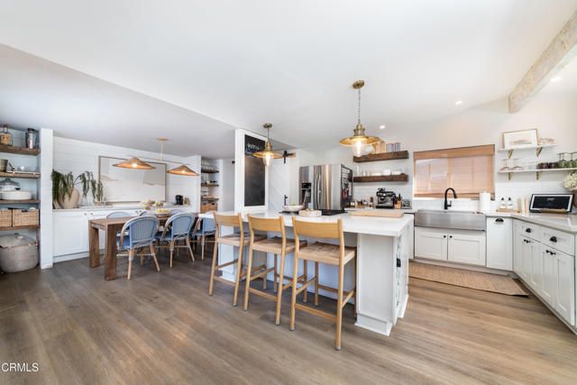 2960 Royal Oaks Drive, Duarte, CA 91010