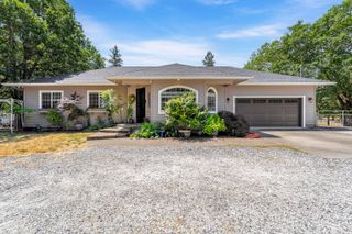 5851 Hugo Road, Grants Pass, OR 97526