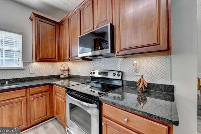 2709 Oakmont Way, Monroe, GA 30656