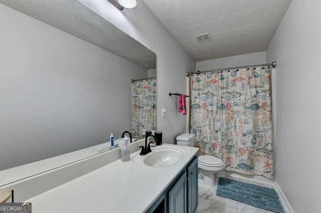2709 Oakmont Way, Monroe, GA 30656