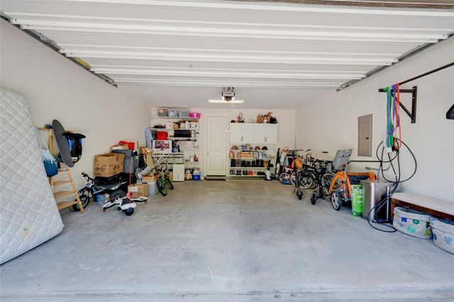 63 Kendrick Pines Boulevard, Spring, TX 77389