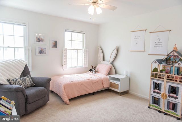 906 BRUTON COVE, Hummelstown, PA 17036