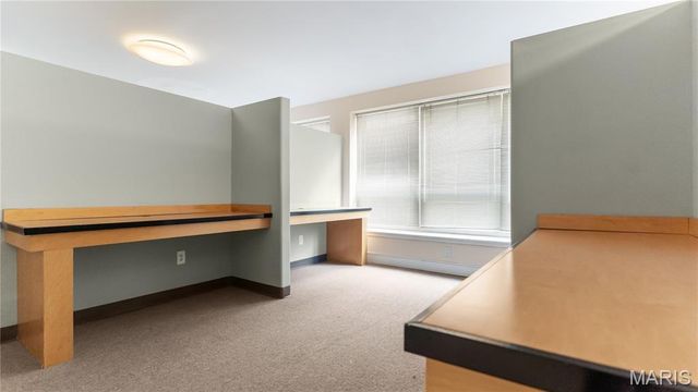 210 North 17th Street 105, St Louis, MO 63103