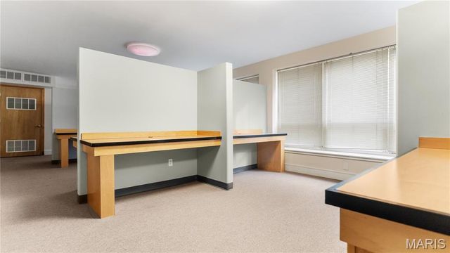 210 North 17th Street 105, St Louis, MO 63103