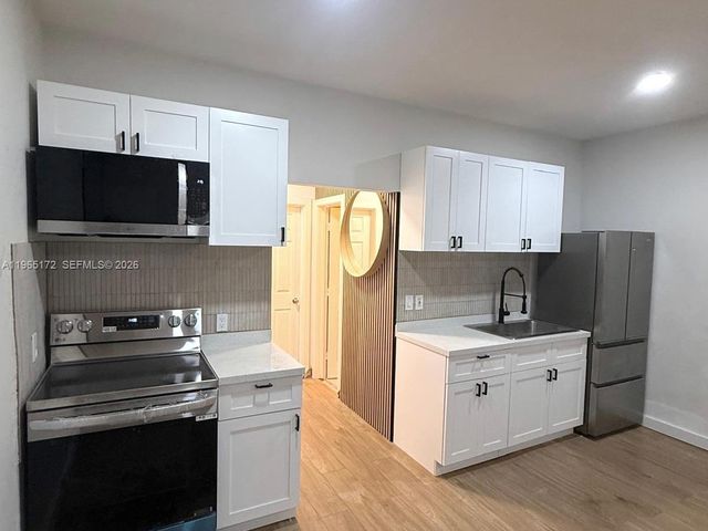 7734 Abbott Ave 101, Miami Beach, FL 33141