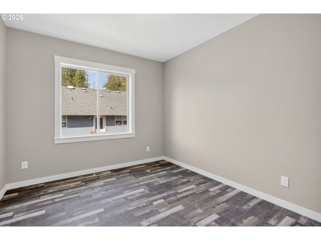233 E St, Vernonia, OR 97064