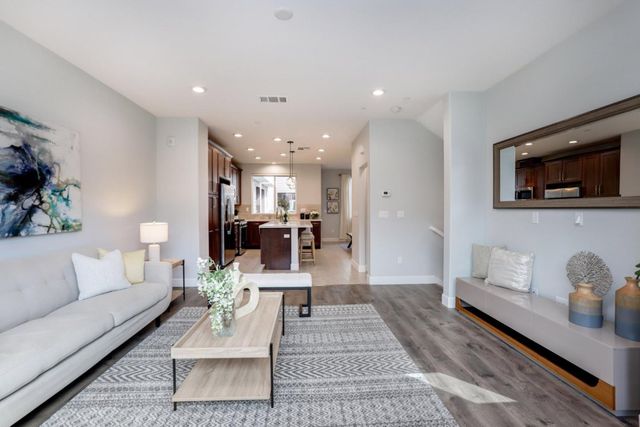 426 Ellicott Loop, San Jose, CA 95123