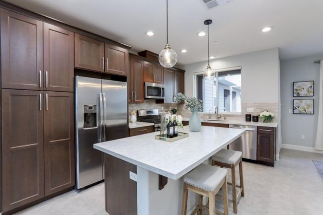 426 Ellicott Loop, San Jose, CA 95123