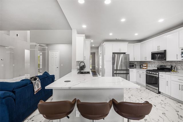 16415 Canyon Chase Drive, Houston, TX 77095