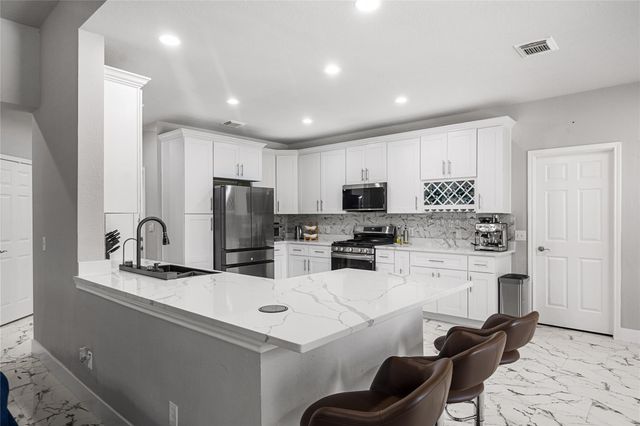 16415 Canyon Chase Drive, Houston, TX 77095