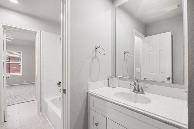 16415 Canyon Chase Drive, Houston, TX 77095