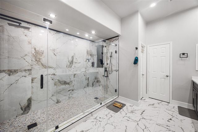 16415 Canyon Chase Drive, Houston, TX 77095