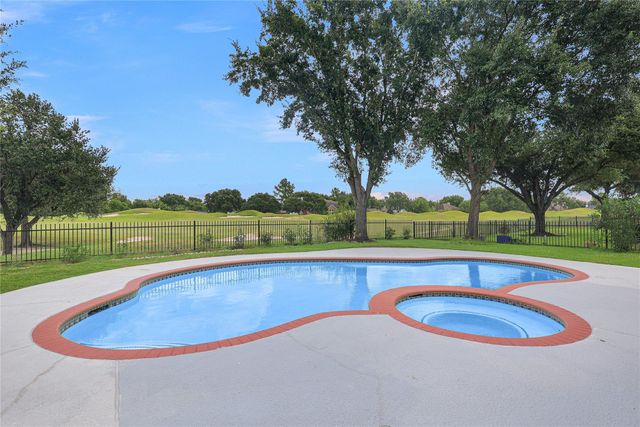 16415 Canyon Chase Drive, Houston, TX 77095