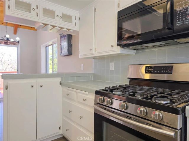 32964 Spruce Drive, Green Valley Lake, CA 92341