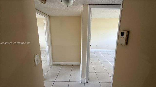 5461 W 24th Avenue 18, Hialeah, FL 33016
