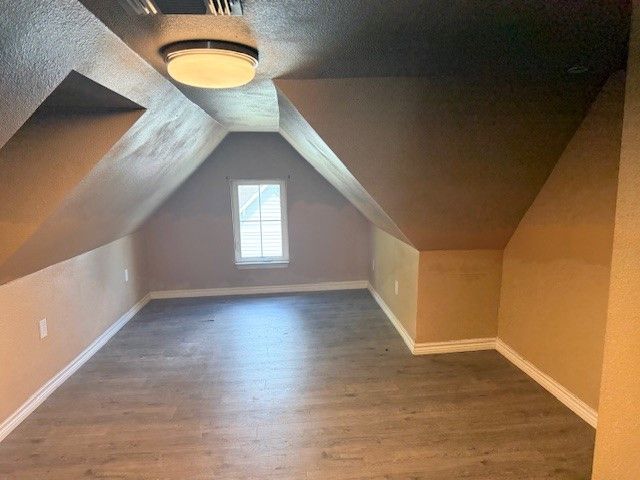312 Poplar Street, Italy, TX 76651