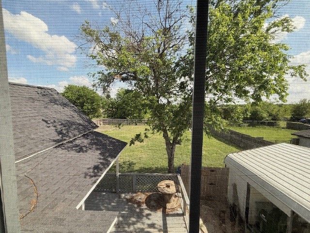 312 Poplar Street, Italy, TX 76651
