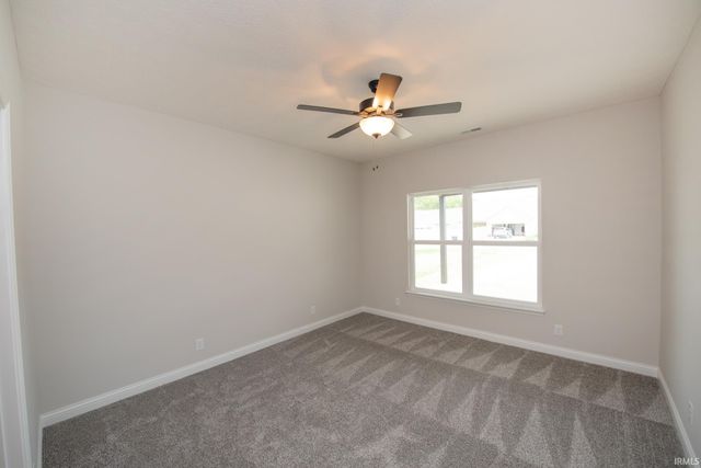 1079 E Wabash Street, Frankfort, IN 46041