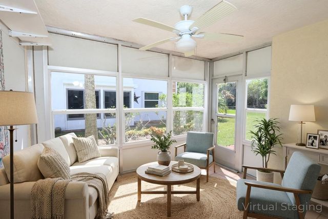 1217 S Lakes End Drive 1, Fort Pierce, FL 34982