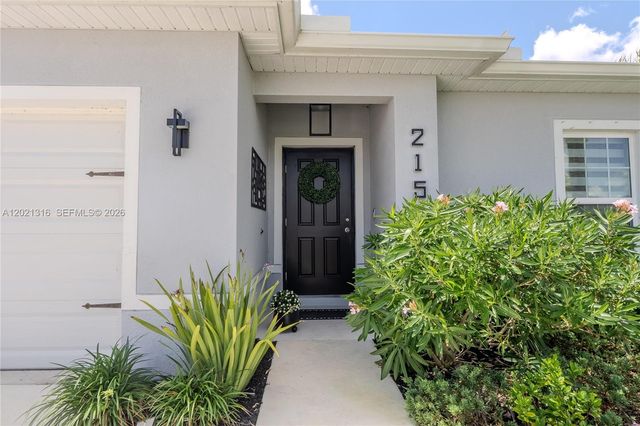 215 Raspberry Road, Fort Pierce, FL 34981