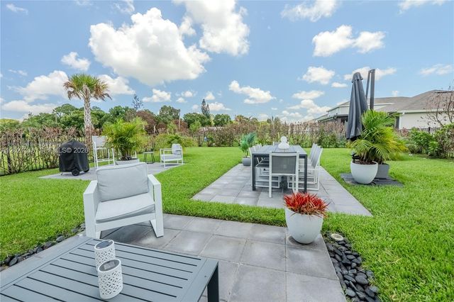 215 Raspberry Road, Fort Pierce, FL 34981