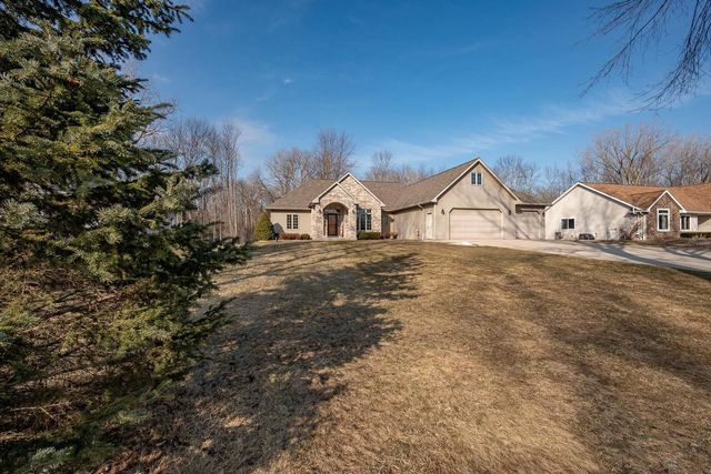 2503 WILDING WAY, Suamico, WI 54173