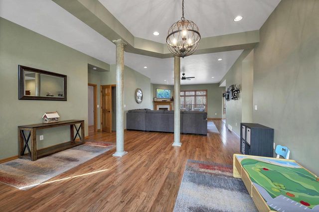 2503 WILDING WAY, Suamico, WI 54173