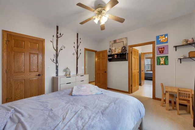 2503 WILDING WAY, Suamico, WI 54173