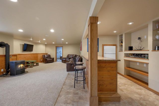 2503 WILDING WAY, Suamico, WI 54173